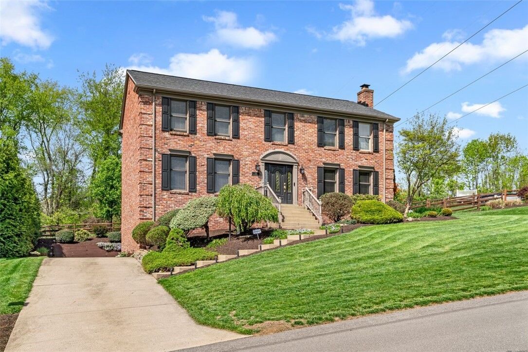 Property Photo:  111 Hickory Heights Drive  PA 15017 