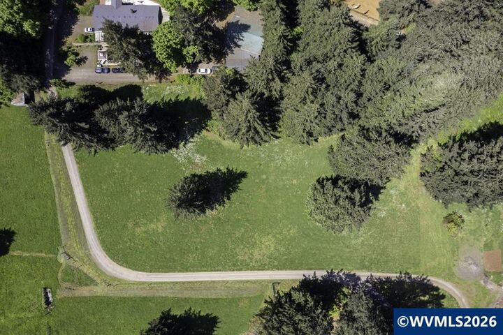 Property Photo:  2615 Pebble Ln S  OR 97306 