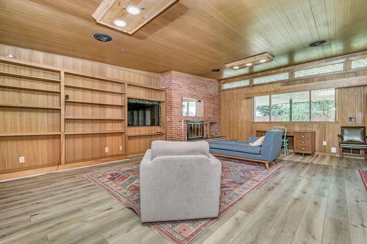 Property Photo:  1018 S Bryan Street  TX 79102-1306 