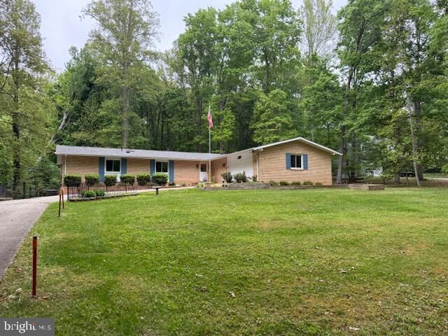 Property Photo: 7 Berkshire Lane VA 22551