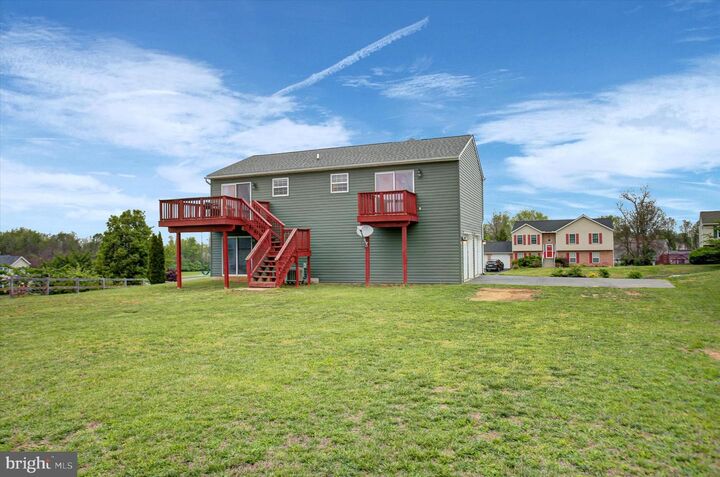 Property Photo:  828 Essex Circle  PA 17225 