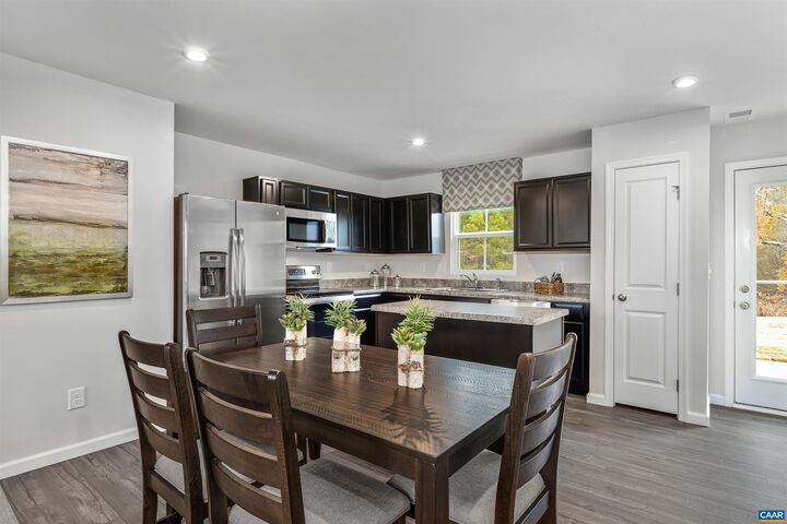 Property Photo:  264 Arches Ln  VA 22923 