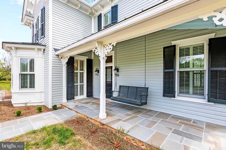 Property Photo:  558 Gay St  VA 22747 