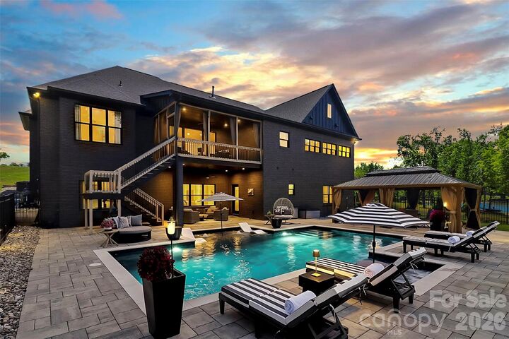 Property Photo:  1321 St Regis Court  NC 28110 
