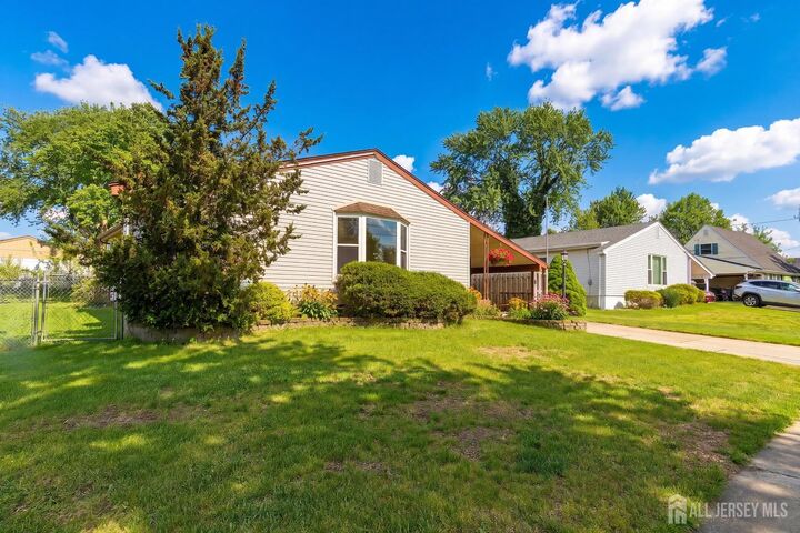 Property Photo:  94 Boulevard W  NJ 07735 