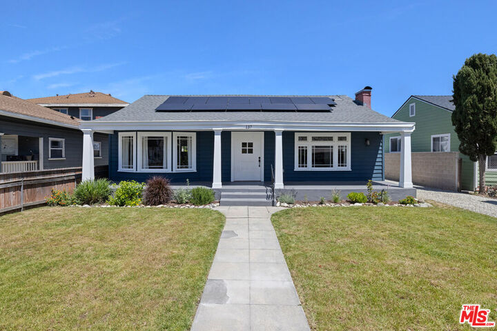 Property Photo:  137 E Avenue 43  CA 90031 