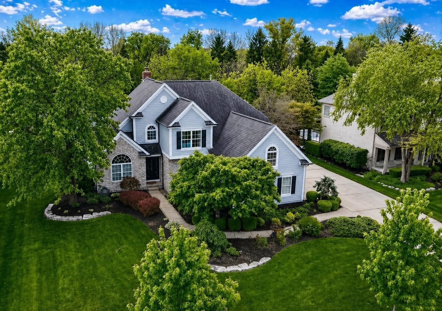 Property Photo:  6181 Heritage Point Court  OH 43026 