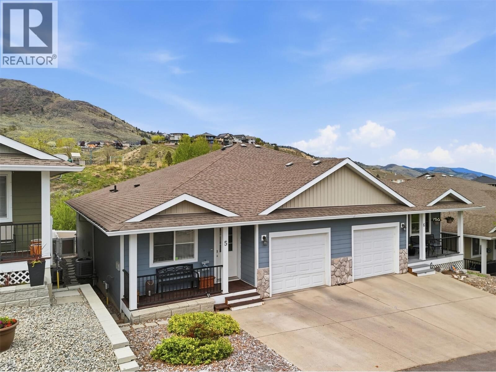 Property Photo:  930 Stagecoach Drive 5  BC V2B 0A9 