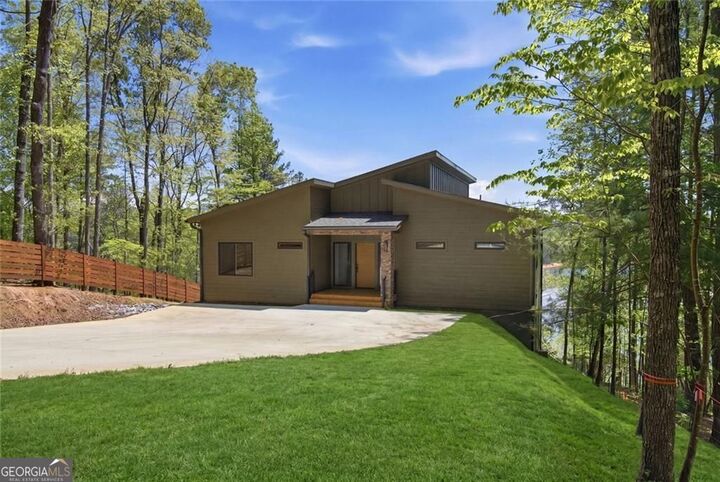Property Photo:  11 Falcon Drive  GA 30512 