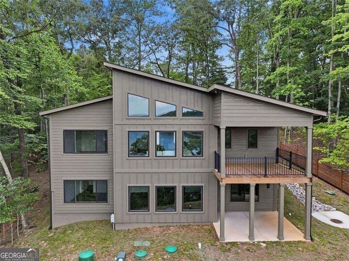 Property Photo: 11 Falcon Drive GA 30512