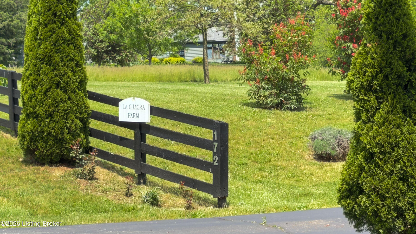 Property Photo:  172 Hebron Rd  KY 40065 
