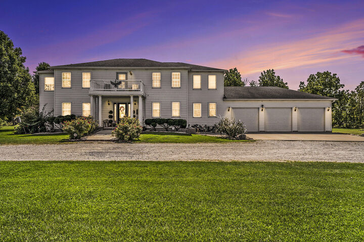 Property Photo:  928 N Calumet Avenue  IN 46304 