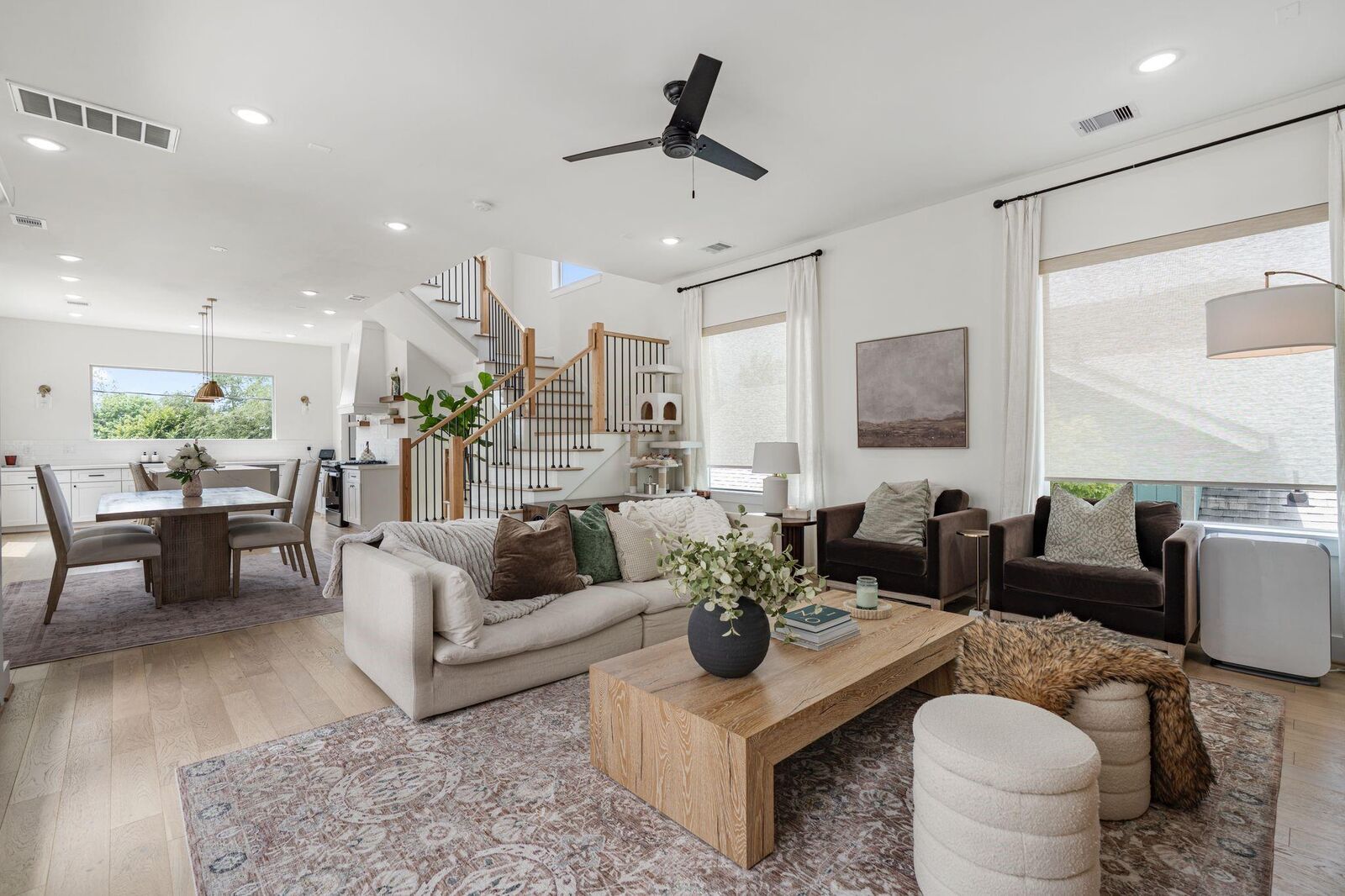 Property Photo:  1207 E 24th Street A  TX 77009 
