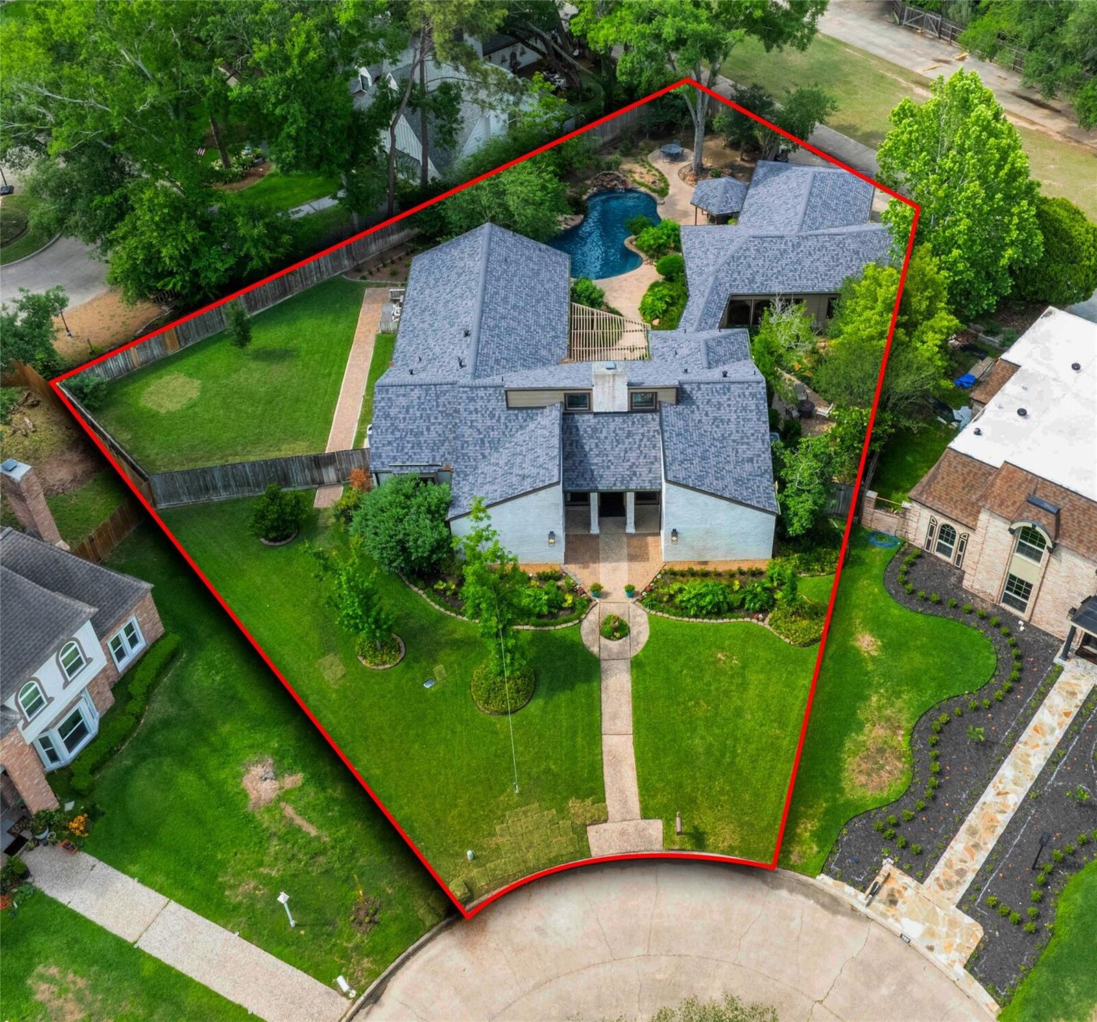 Property Photo:  702 Calthorte Court  TX 77450 