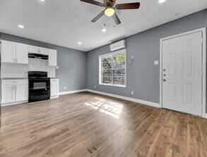 Property Photo:  5911 Grace Lane 2  TX 77021 