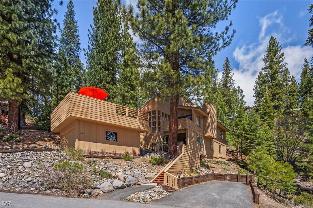 Property Photo:  594 Tyner Way Way  NV 89451 