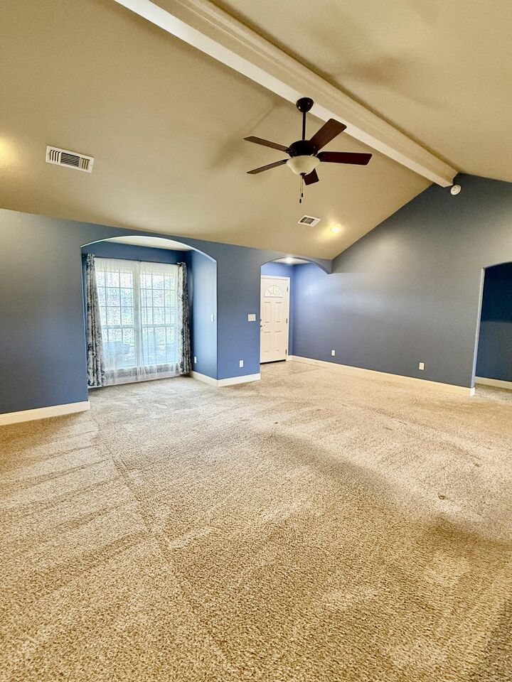 Property Photo: 5108 Jarvis Street TX 79416