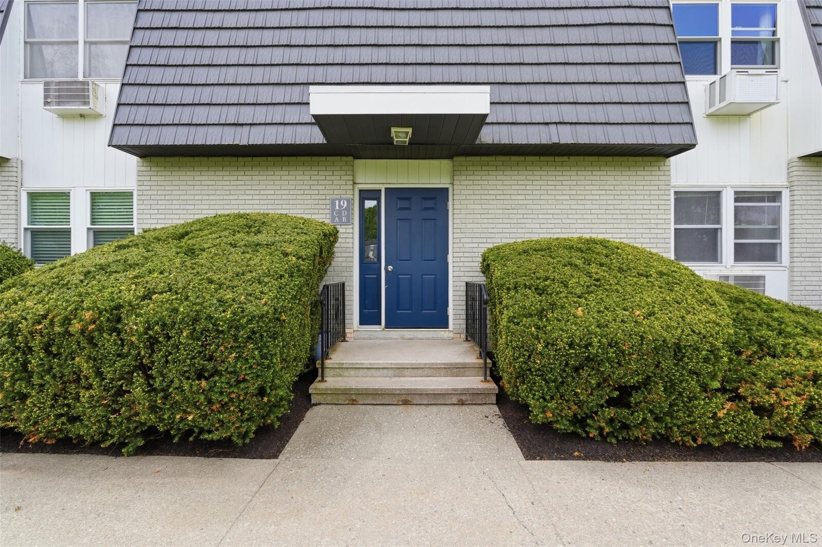 Property Photo:  19 White Gate Road  NY 12590 