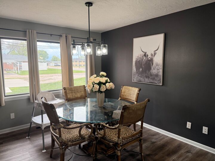 Property Photo: 1202 Burlington Blvd NE 69101