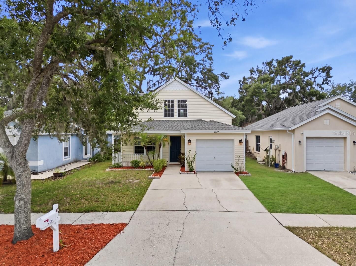 Property Photo: 2629 Golden Antler Lane FL 33559
