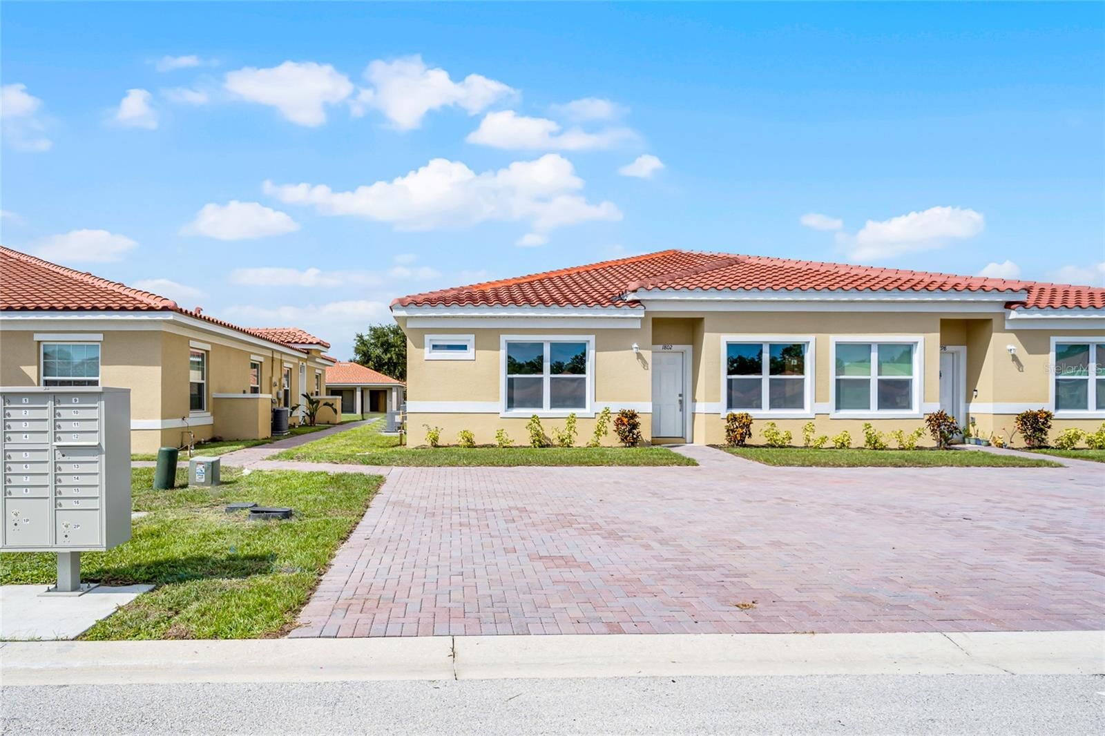 Property Photo:  1826 Coriander Drive  FL 34759 