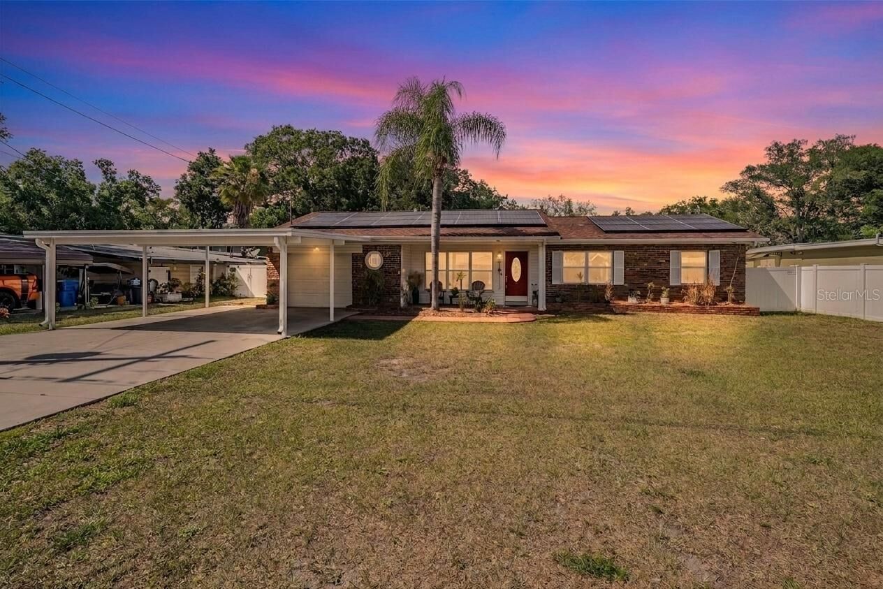 Property Photo:  127 Connie Avenue  FL 33613 