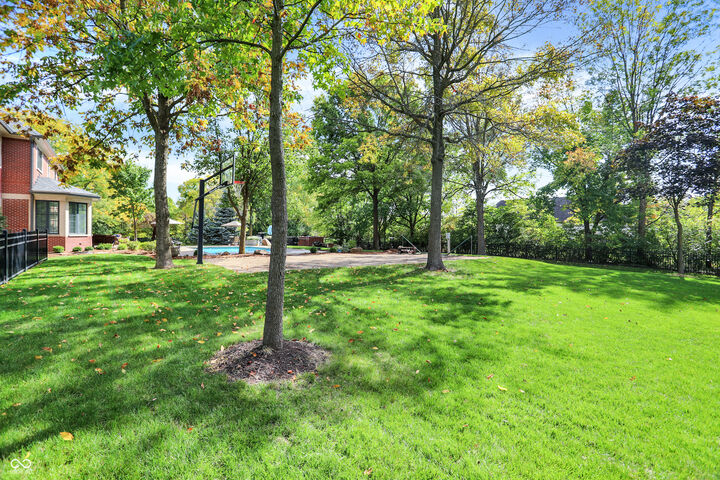 Property Photo:  3041 Towne Drive  IN 46032 