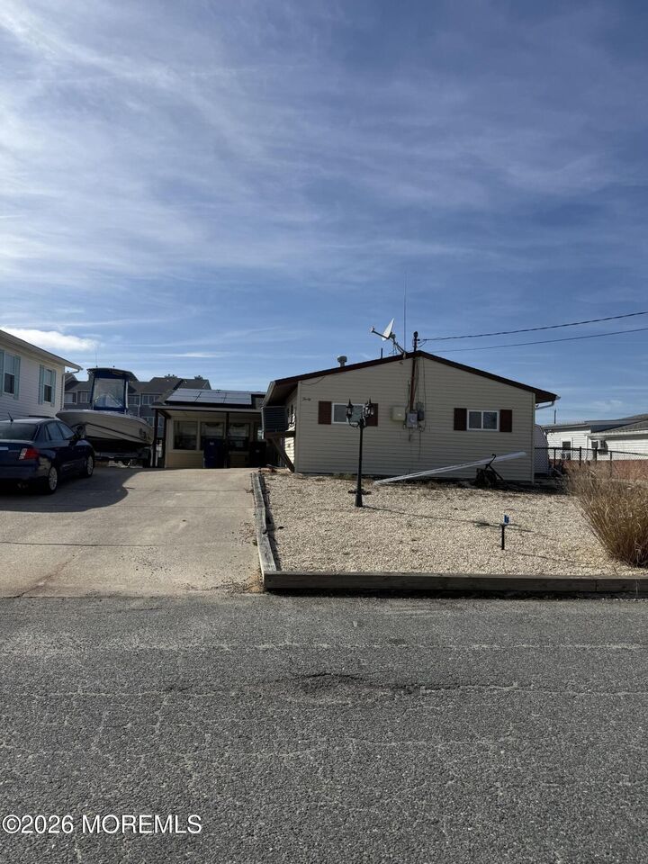 Property Photo: 30 S Ensign Drive NJ 08087