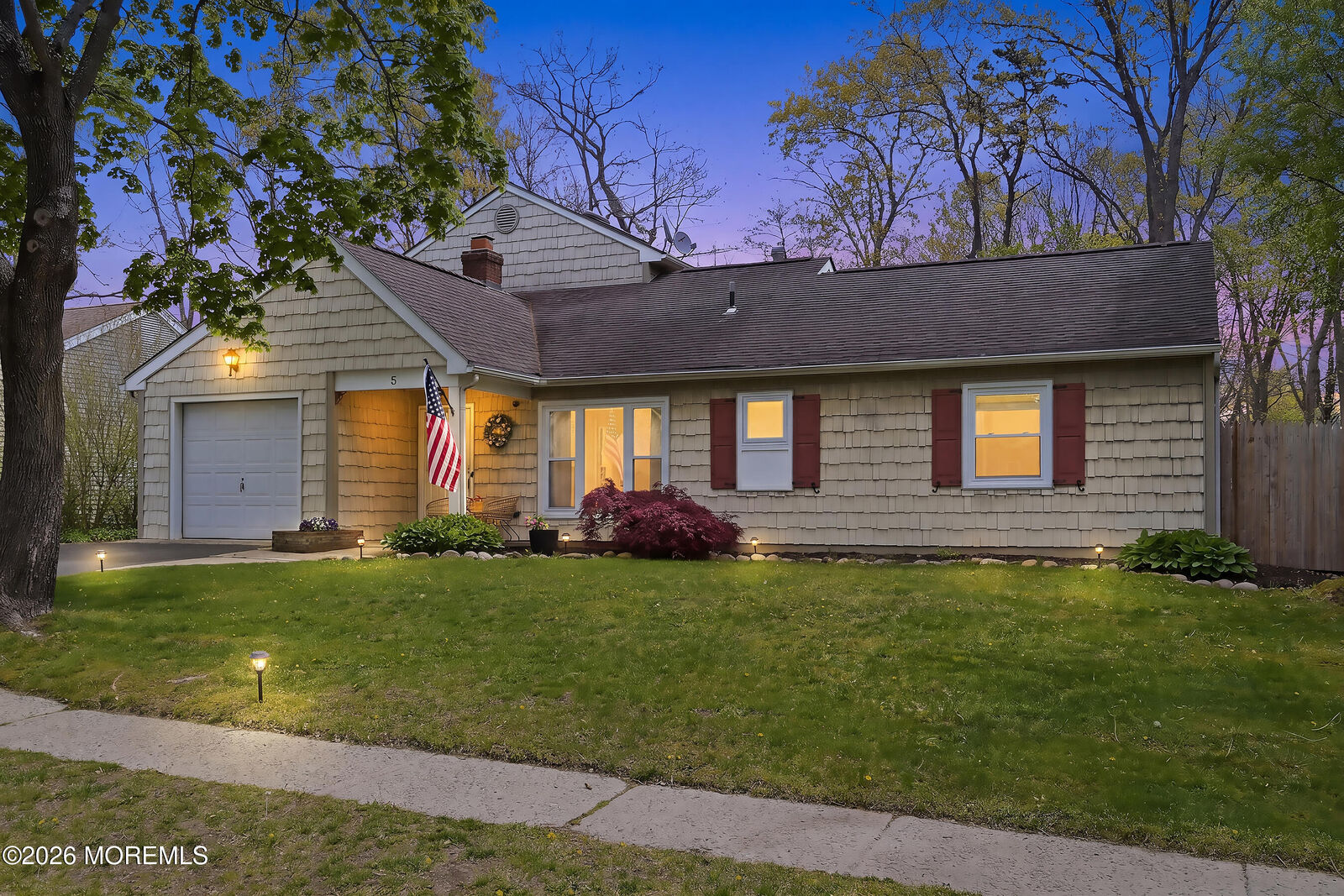 Property Photo:  5 Chestnut Way Circle  NJ 08005 