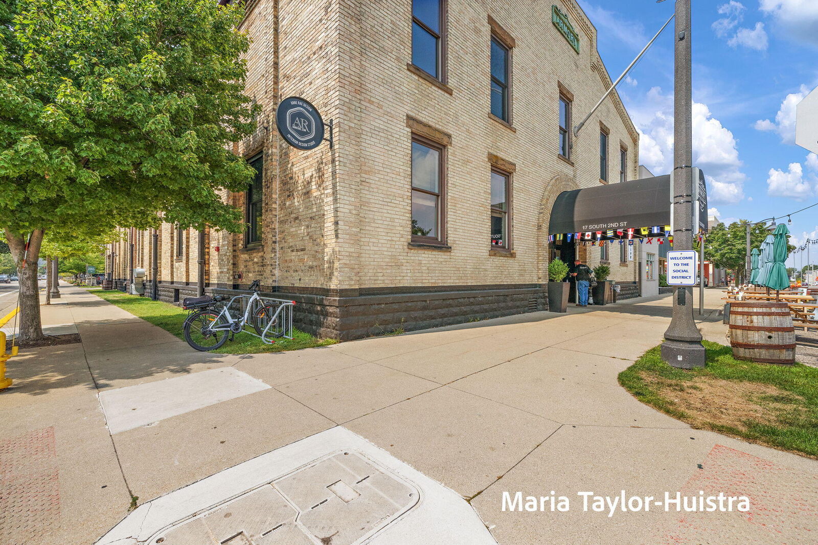 Property Photo:  17 S 2nd Street  MI 49417 