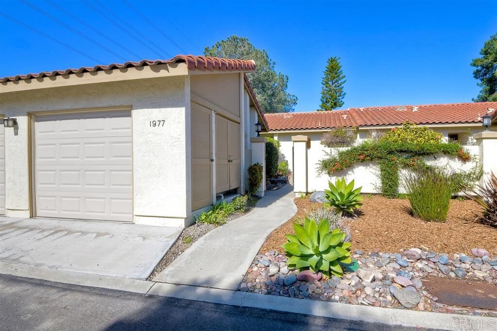 Property Photo:  1977 Ursina Place  CA 92024 