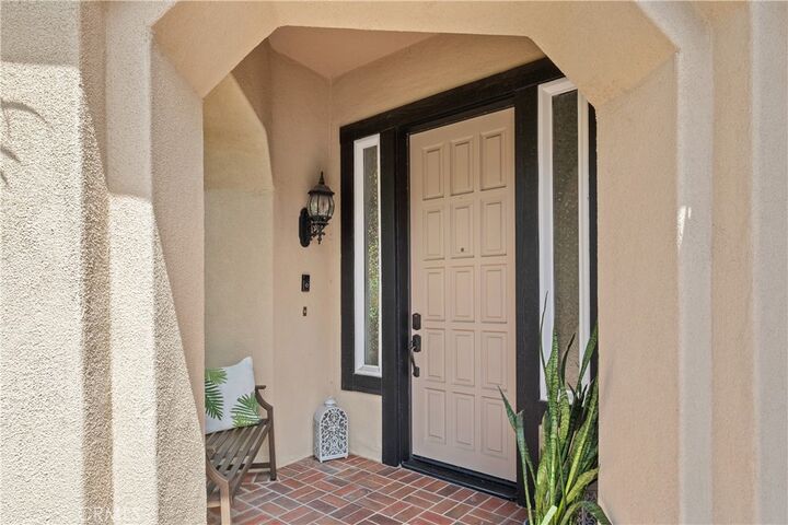 Property Photo:  22 Lawnridge  CA 92679 