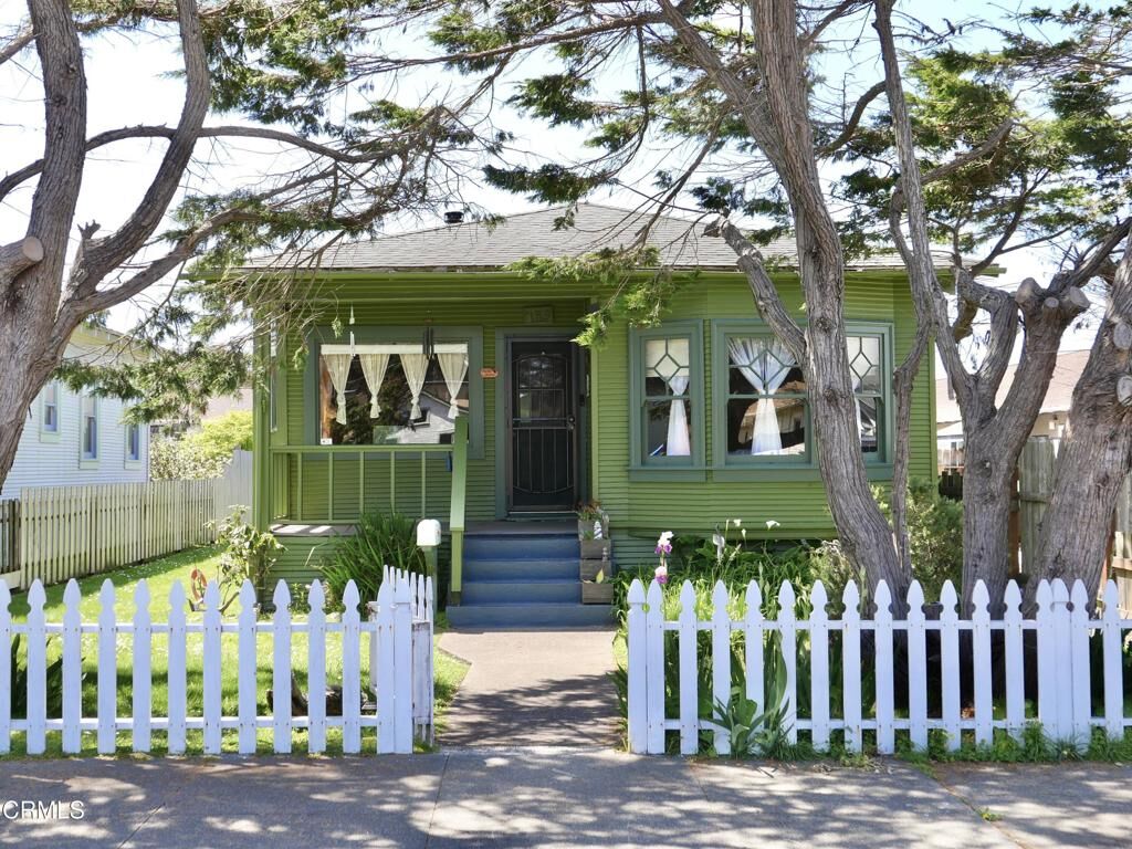 Property Photo:  753 Stewart Street  CA 95437 