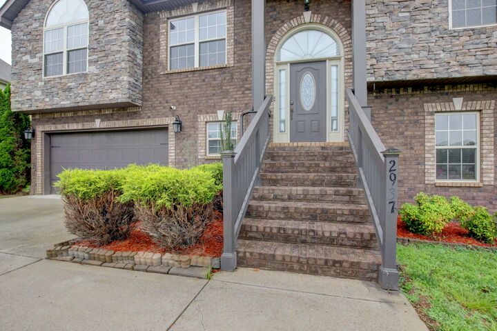 Property Photo:  2937 McManus Cir  TN 37042 