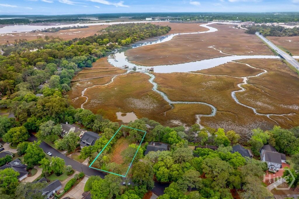 Property Photo:  109 N Marsh Road  GA 31410 