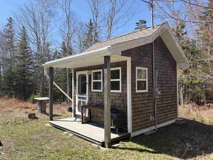 Property Photo:  1925 Highway 215  NS B0N 2R0 