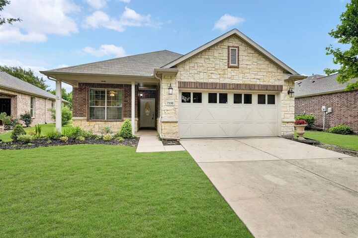 Property Photo:  7538 Black Rock Cove  TX 75036 