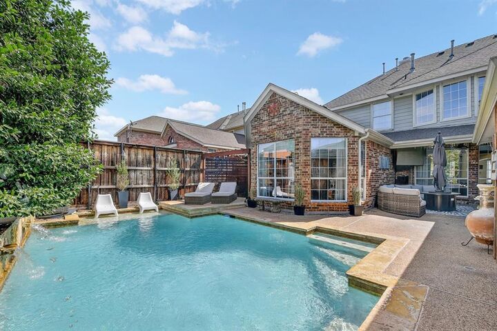 Property Photo:  5170 Mohegan Lane  TX 75034 