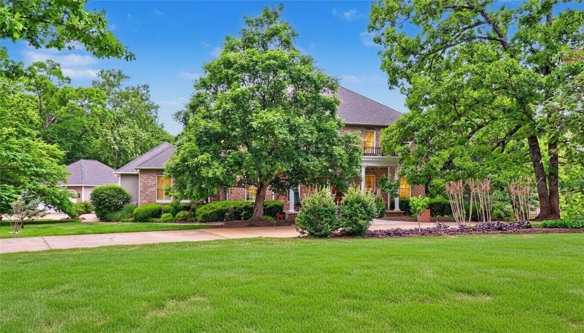Property Photo:  2563 N Toy Drive  AR 72704 