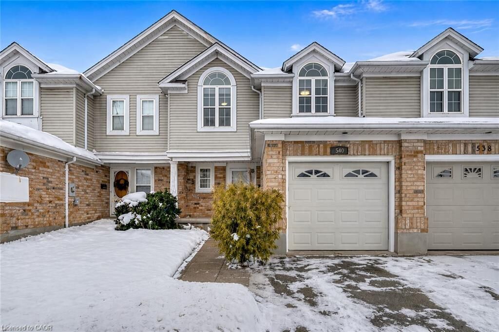 Photo de la propriété:  540 Mariner Drive  ON N2K 3Y8 
