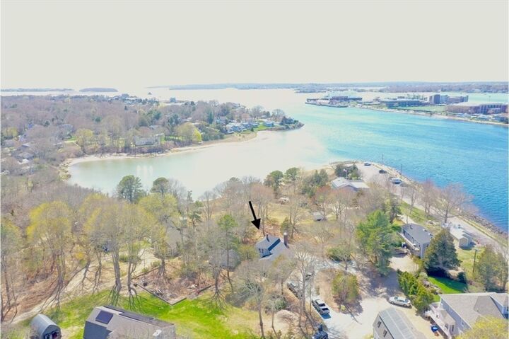 Property Photo:  5 Bell Rd Ext  MA 02532 