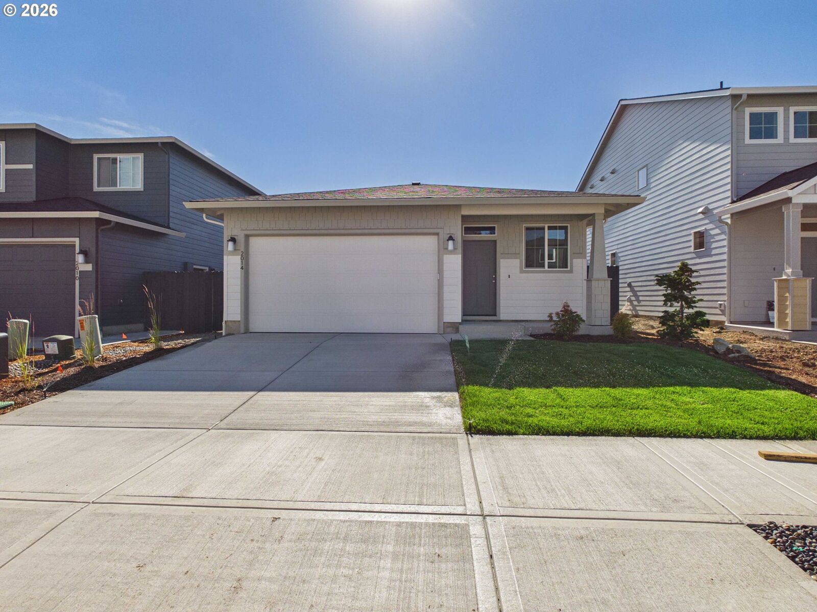Property Photo:  2014 NW 17th Pl  WA 98604 