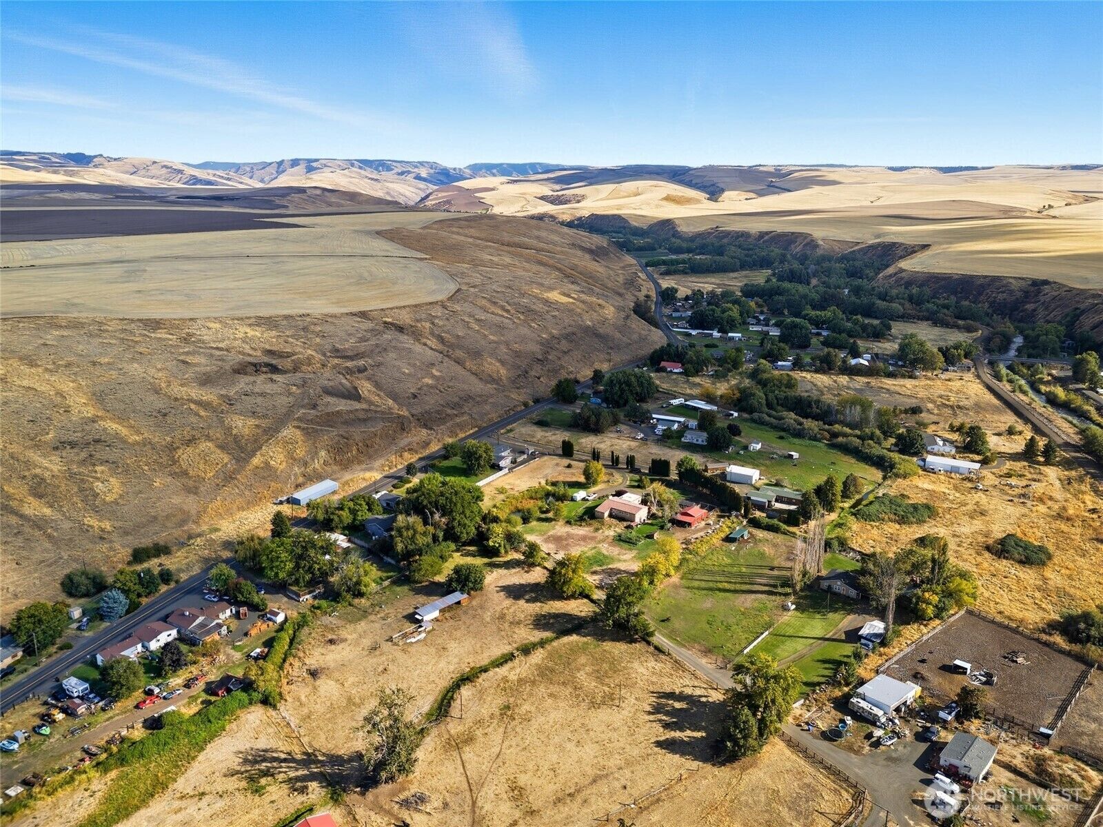 Property Photo: 54068 Walla Walla River Road OR 97862