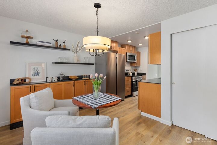Property Photo:  1421 W Casino Road A23  WA 98204 