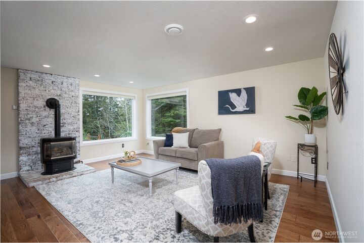 Property Photo:  5026  Foxhall Drive NE  WA 98516 