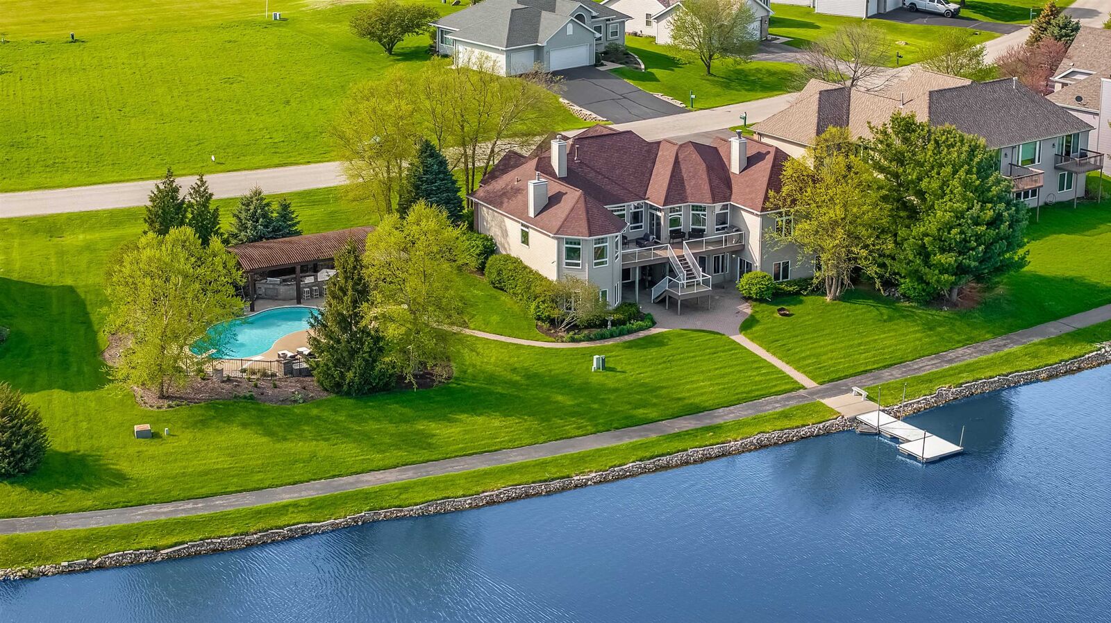 Property Photo:  3833 Westlake Village Drive  IL 61088 