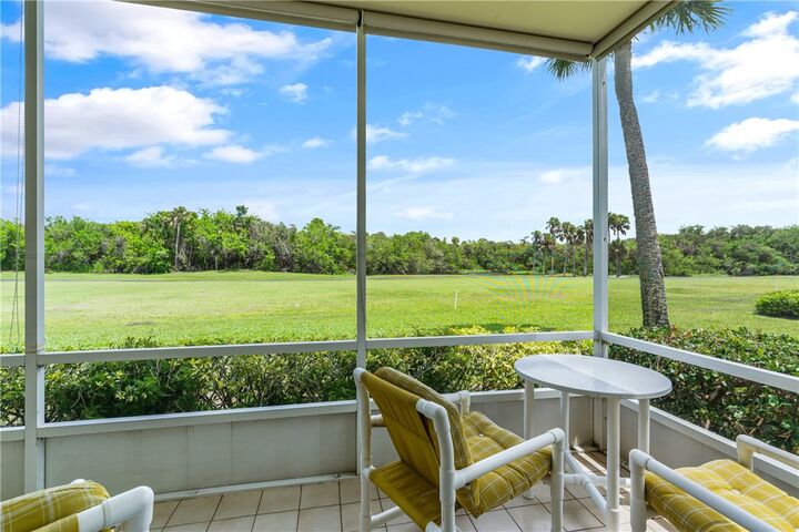 Property Photo: 19 Vista Gardens Trail 106 FL 32962
