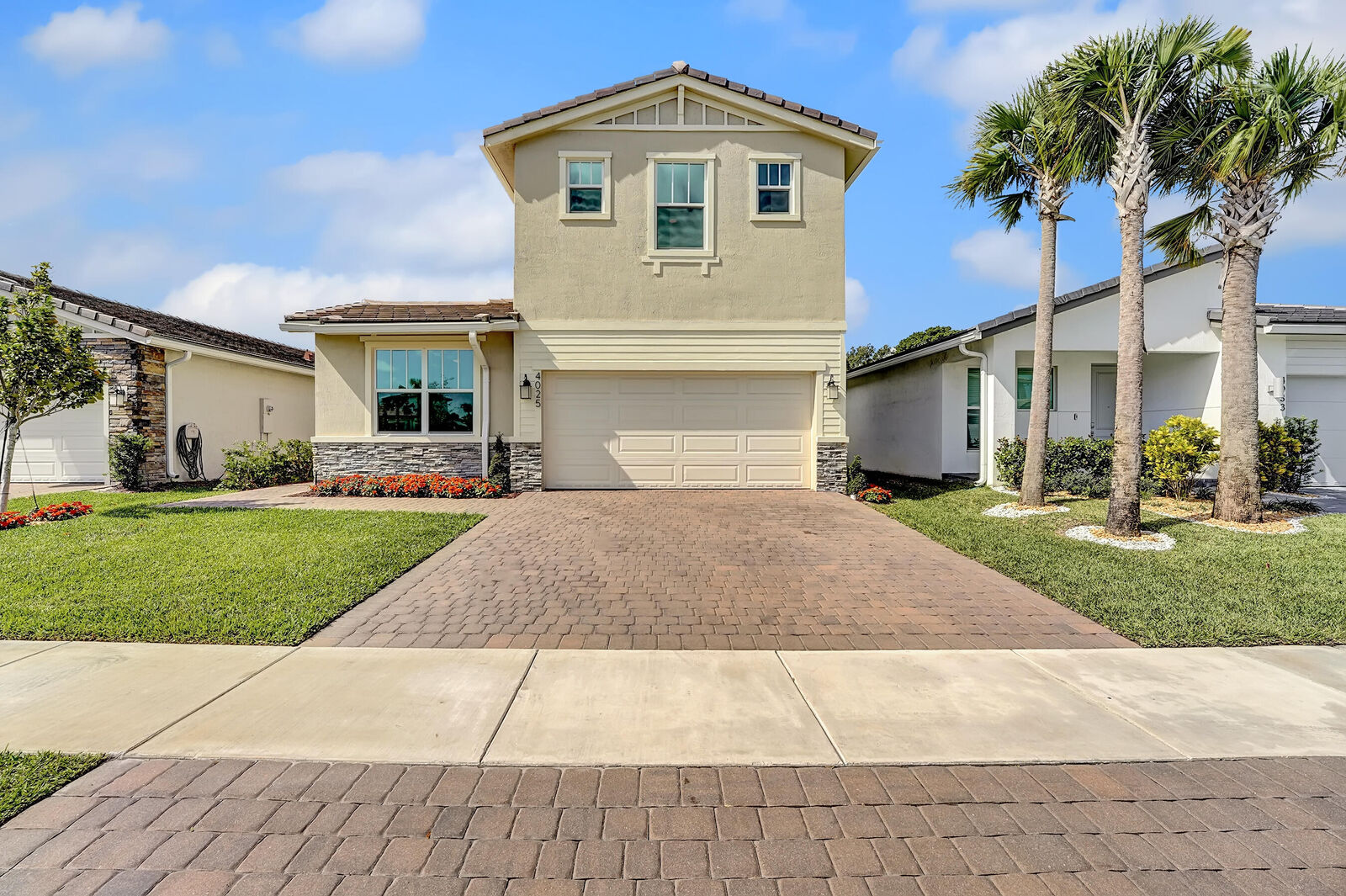 Property Photo: 4025 Marina Way FL 33064