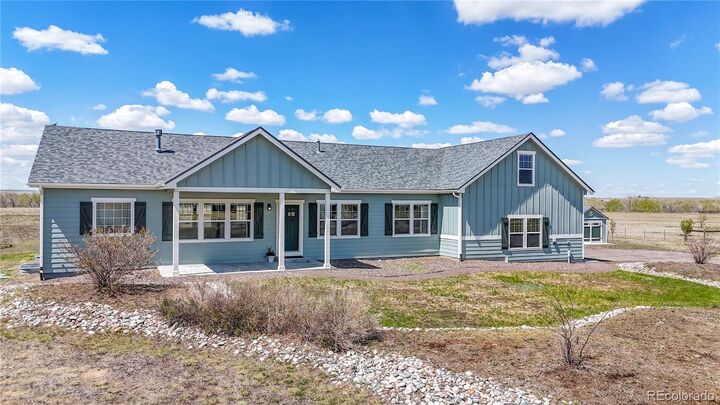 Property Photo: 176 W 8th Avenue CO 80103