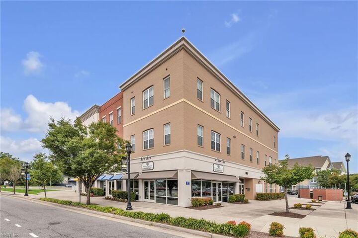Property Photo: 801 Poindexter St 314 VA 23324